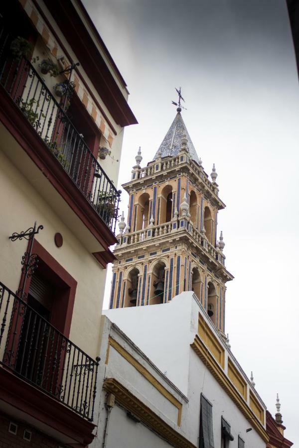Apartamento Corazon De Triana Sevilla Bagian luar foto